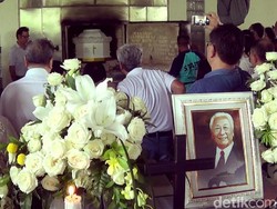 Polisi Tutup Penyelidikan Kematian Pendiri Matahari Group