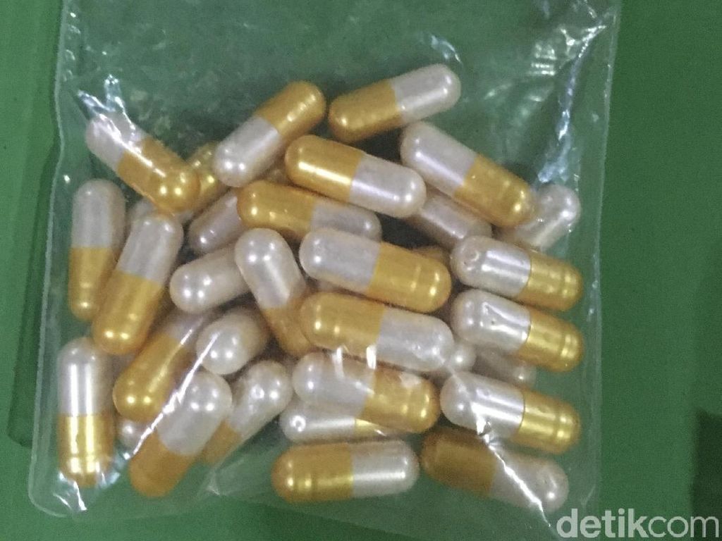 Narkoba Baru Pentylone Dijual Rp 500 Ribu per Kapsul Narkoba Baru Pentylone Dijual Rp 500 Ribu per Kapsul