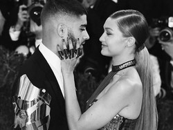Makin Mesra! Gigi Hadid Posting Foto Zayn Malik Lagi