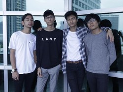 Midnight Fusic yang Dimabuk Cinta dalam Lovesick