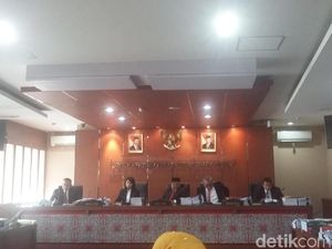 Ketua KPU-Bawaslu Hadiri Sidang Dugaan Pelanggaran Etik di DKPP