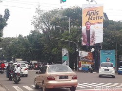 Reklame Anis Matta Capres RI 2019 Mejeng di Bandung