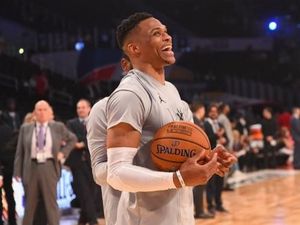Westbrook Catat Triple-double ke-100, Thunder Hantam Hawks Westbrook Catat Triple-double ke-100, Thunder Hantam Hawks