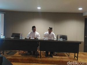 Kader PKS Tantang Fahri Hamzah Sumpah Mubahalah soal Pemecatan Kader PKS Tantang Fahri Hamzah Sumpah Mubahalah soal Pemecatan
