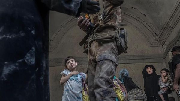 Karya Jawara Kontes Foto Jurnalistik yang Memilukan Hati