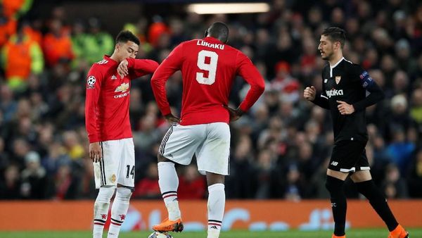 Foto: Mimpi MU Berakhir di Theatre of Dreams