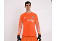 Foto: Courtois Jadi Sasaran Ledekan Setelah Dikolongi Messi