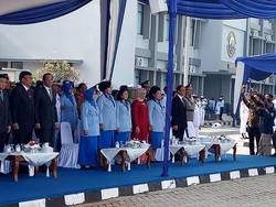 Anies Hadiri Serah Terima Jabatan Pangarmabar