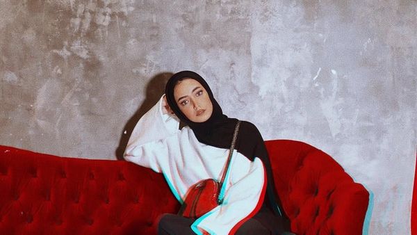 Foto: Gaya Hijab SWAG ala Hijabers Dubai Leena Al Ghouti
