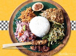 Warna-warni Lezatnya Sepiring Nasi Campur Khas Bali