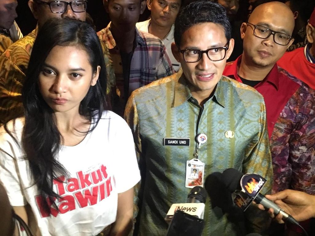 Sandiaga: Di Film Takut Kawin Jakarta Bersih Berkat Pasukan Oranye Sandiaga: Di Film Takut Kawin Jakarta Bersih Berkat Pasukan Oranye