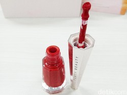 Review Lipstik Merah Fenty Beauty Rihanna di 5 Warna Kulit Wanita Indonesia