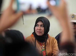 Tok! MA Bui Asma Dewi 165 Hari karena Sebarkan Kebencian ke Rezim Jokowi Tok! MA Bui Asma Dewi 165 Hari karena Sebarkan Kebencian ke Rezim Jokowi