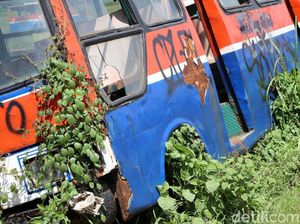 Foto: Perlahan Metromini Mulai Mati Foto: Perlahan Metromini Mulai Mati