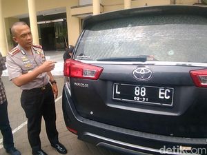Royce, Terduga Penembak Mobil Kadis Perumahan Jadi Tersangka Royce, Terduga Penembak Mobil Kadis Perumahan Jadi Tersangka
