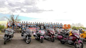 Pantai Pangandaran Diserbu Puluhan Moge Gold Wing