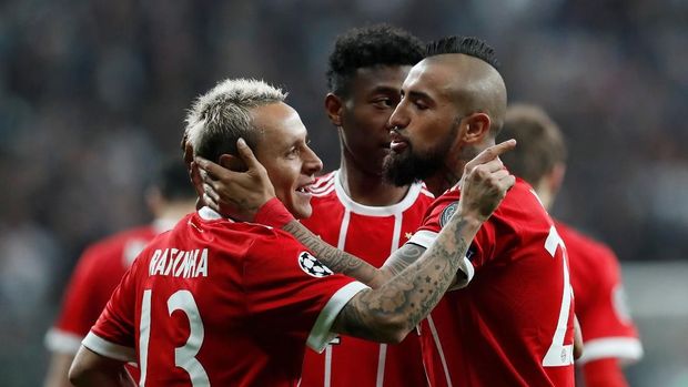 Bayern Munich jadi tim yang lolos ke perempat final dengan kemenangan agregat terbesar.