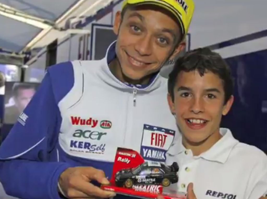 Kenangan Manis Marquez Kecil, Semringah Punya Mainan Bertanda Tangan Rossi