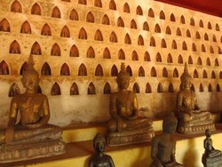 Bukan Thailand, Ribuan Patung Buddha Mungil Ada di Sini