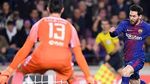 Foto: Courtois Jadi Sasaran Ledekan Setelah Dikolongi Messi