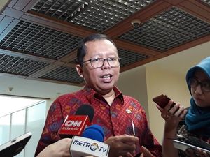 Arsul Sani Kritik Jubir KPK Soal Pemanggilan Bamsoet Arsul Sani Kritik Jubir KPK Soal Pemanggilan Bamsoet
