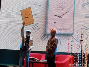 Takut Pikun, Sapardi Djoko Damono Terbitkan Buku Setiap Bulan