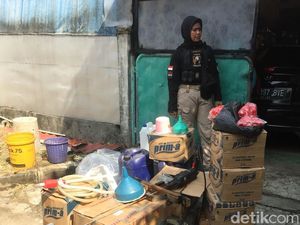 Polisi Gerebek Tempat Pengolahan Miras Ciu di Tangerang