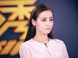 Dilraba Dilmurat punya nama dan wajah yang unik karena dia memiliki keturunan Uighur (bangsa Turki di Cina). (Instagram @dear_dlrb)