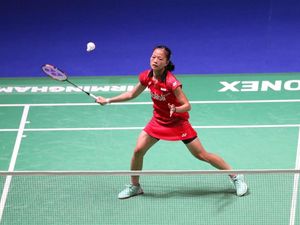 Fitriani Tak Puas dengan Penampilannya Fitriani Tak Puas dengan Penampilannya