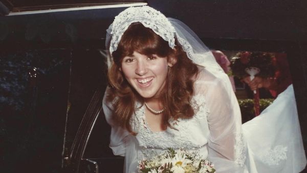 Ada Cerita Bermakna di Balik Kumpulan Foto Jadul Para Ibu