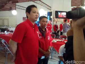 Hariyanto Arbi dan Rindu yang Belum Dibayar Tuntas Hariyanto Arbi dan Rindu yang Belum Dibayar Tuntas