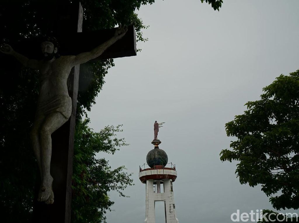 Hadiah Paus Yohanes Paulus II untuk Maluku yang Cinta Damai Hadiah Paus Yohanes Paulus II untuk Maluku yang Cinta Damai