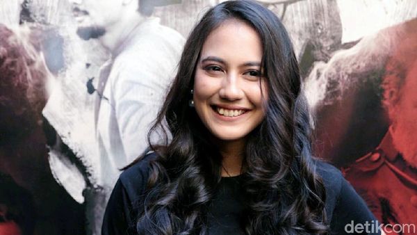 Cerita Pevita Pearce usai Tunggangi Kerbau