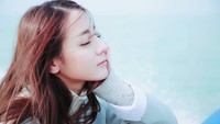 Sebuah majalah pernah mengukuhkan Dilraba Dilmurat sebagai wanita tercantik di Asia. (Instagram @dear_dlrb)