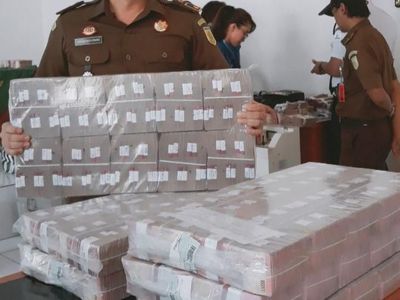 Balikin Uang Segunung, Ini Potret Koruptor Eks Bupati Karanganyar