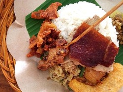 Babi Guling Enak Renyah Ada di 5 Warung Makan Ini