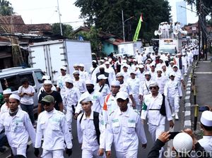 FPI Bantah Organisasinya Berasal dari Pam Swakarsa Era 1998