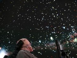 Stephen Hawking Ramal Kepunahan Bumi, Relevankah dengan Kenaikan Suhu di Antartika?