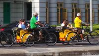 Foto: Warna-warni Becak di Singapura