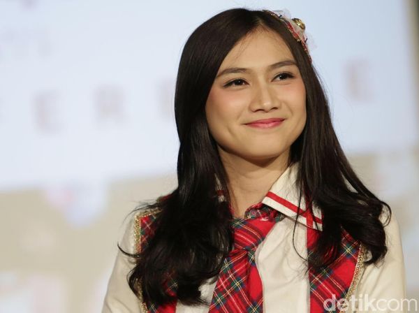 Lihat Senyum Manis Melody JKT48, Bikin Sabtu Kamu Lebih Ceria