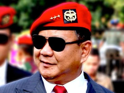 Prabowo, Novel Ghost Fleet dan Indonesia Bubar 2030