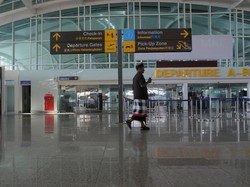 Bandara hingga Pelabuhan di Bali Beroperasi Kembali Minggu Pagi