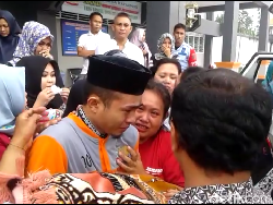 Viral, Tahanan di Lapas Bone Peluk dan Tangisi Jasad Balitanya