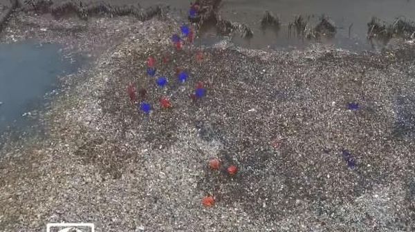 Penampakan Lautan Sampah di Teluk Jakarta dari Langit