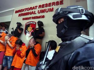 Pelaku Skimming Konversi Uang Hasil Bobol ATM Jadi Bitcoin