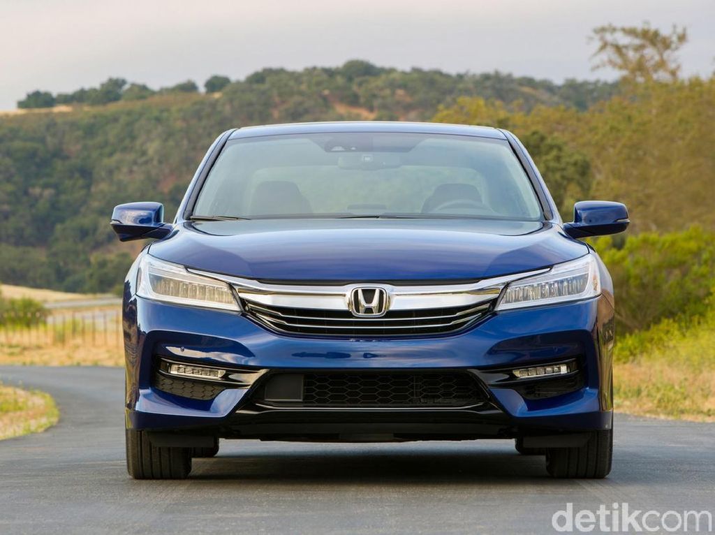 Honda Accord Hybrid Dijual Lebih Murah
