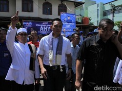 Berkunjung ke Pesantren, AHY Ditanya Kesiapan Jadi Presiden
