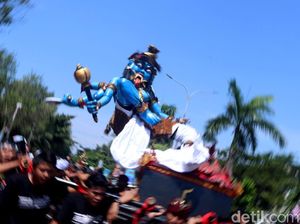 Terlalu! Ogoh-ogoh Dewa Wisnu Dicuri 2 Remaja di Bali