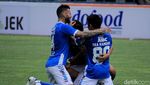 Persib Menang Tipis atas Arema 2-1 di Laga Persahabatan