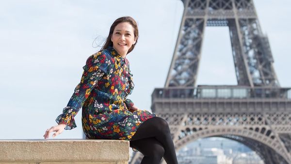 Deretan Gaya Mewah Maia Estianty Pakai Tas Ratusan Juta di Paris